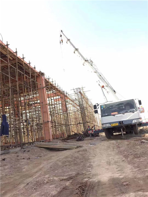 云阳县吊车作业的安全注意事项有哪些？